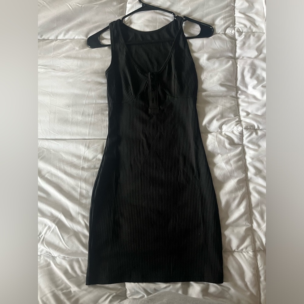 Never worn, size small.